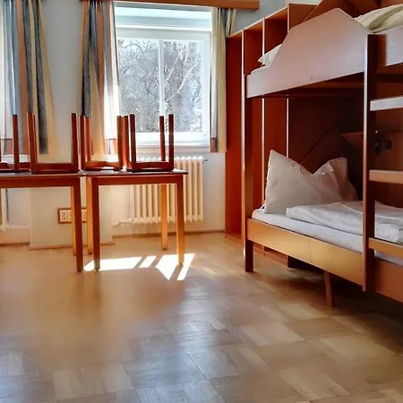 Hostel Haus Wendy *